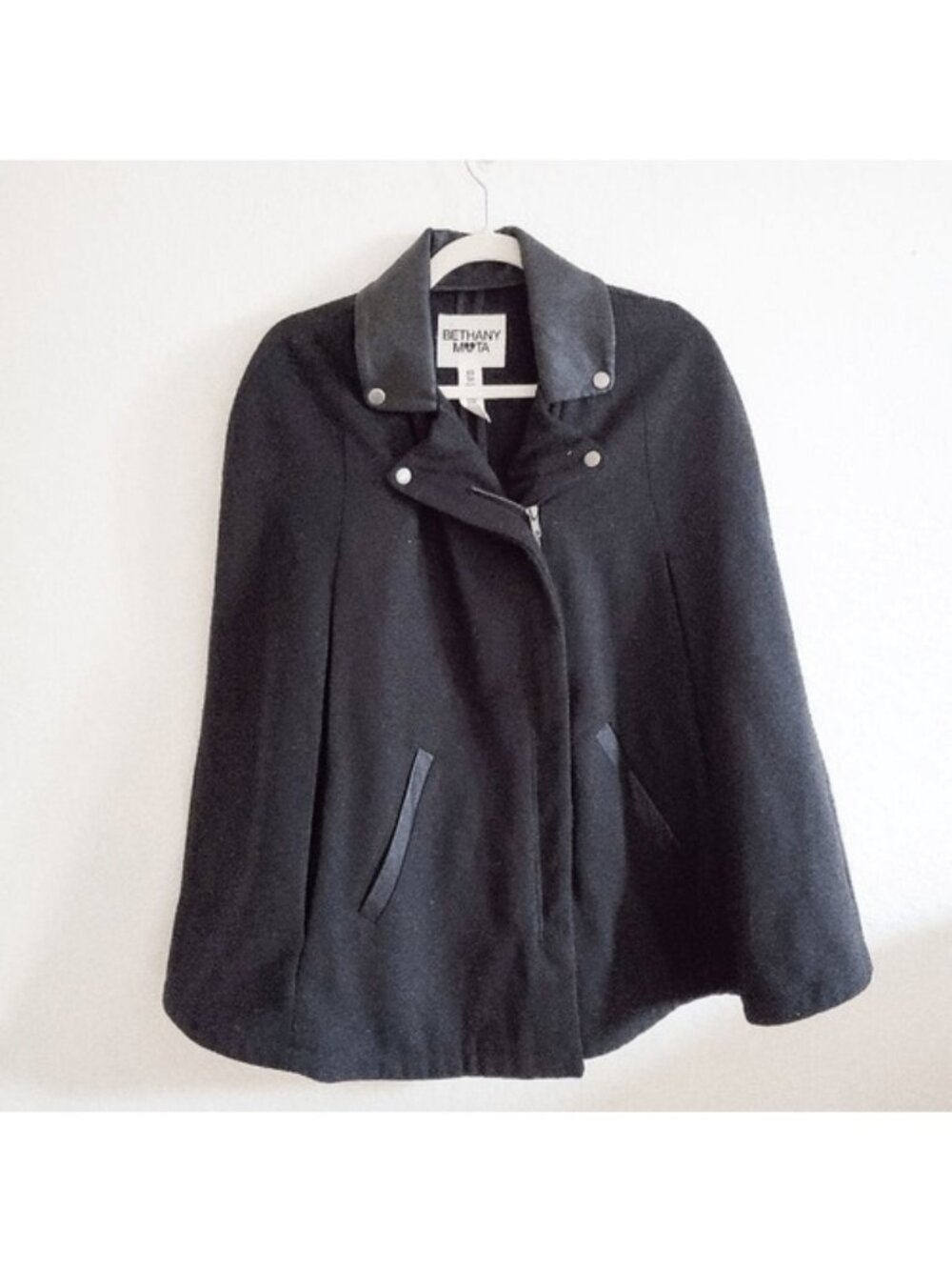 NWOT BETHANY MOTA Black Poncho Jacket Size XS